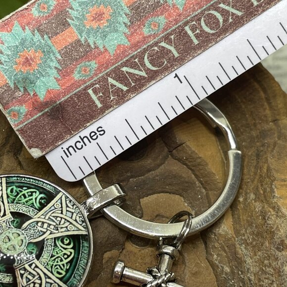 Irish Scottish Celtic Green Lucky Keychain Key ring Keyring Gift wedding CROSS - Picture 9 of 14